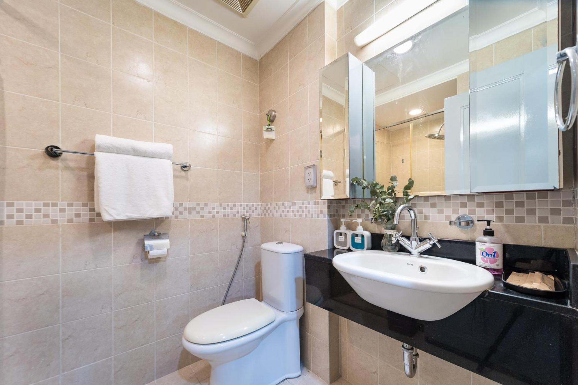 Apartment The Manor 2 River View, Near Landmark 81, Free Pool Access *